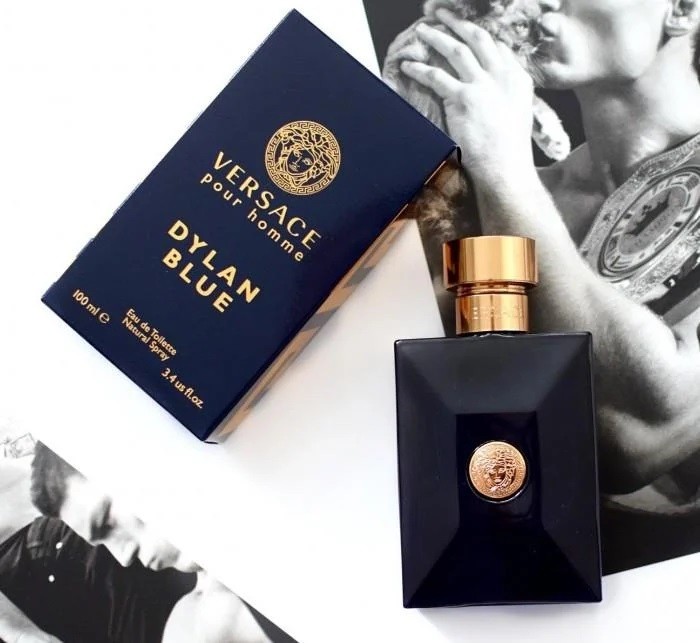 Nước hoa nam Versace Dylan Blue Eau de Toilette 100ml