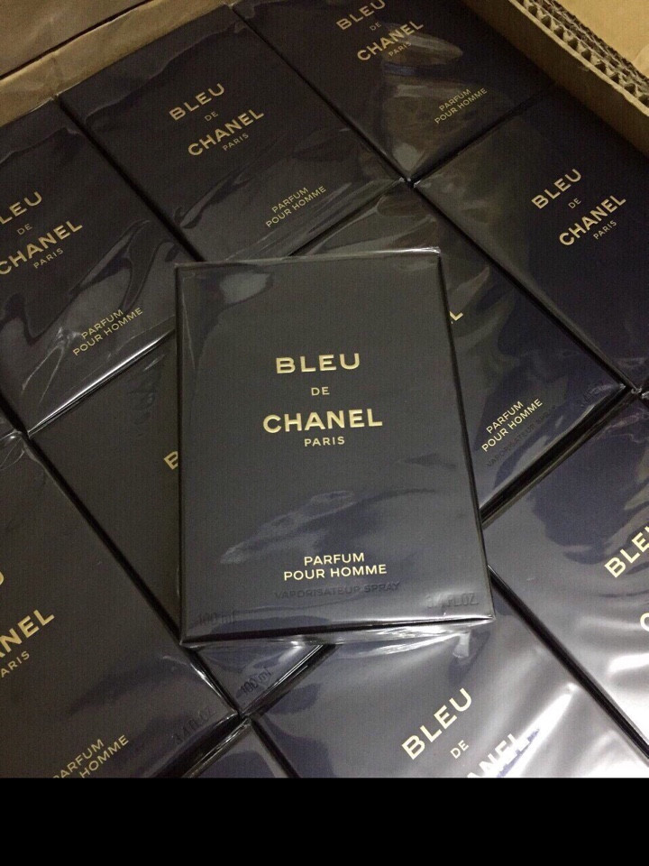 Bleu de Chanel là nước hoa luôn được phái mạnh lưu tâm và dành một tình cảm đặc biệt