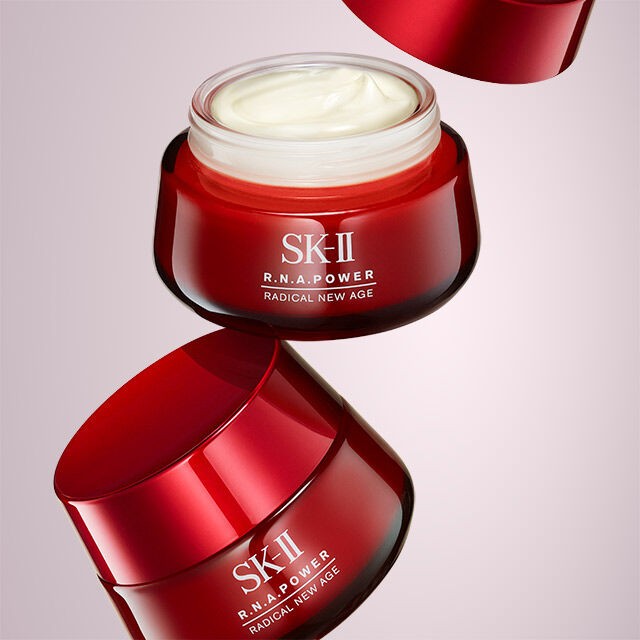 Kem dưỡng ẩm chống lão SK-II R.N.A. Power Radical New Age