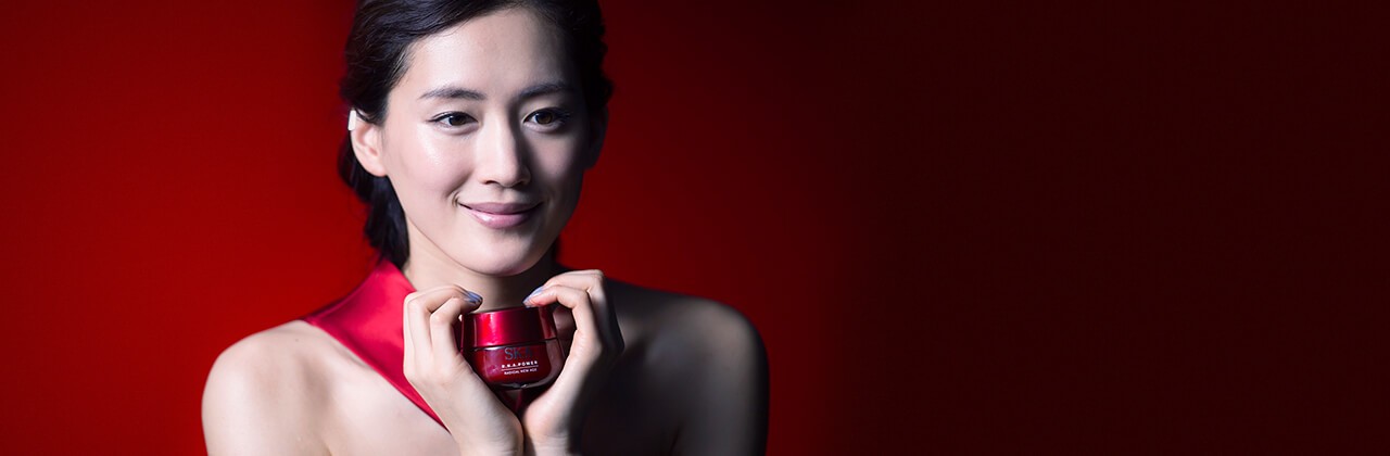 Kem dưỡng ẩm chống lão SK-II R.N.A. Power Radical New Age