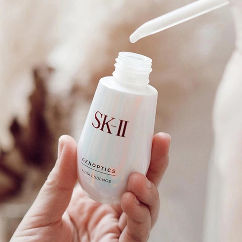 Serum dưỡng trắng da SK-II Genoptics Aura Essence 50ml